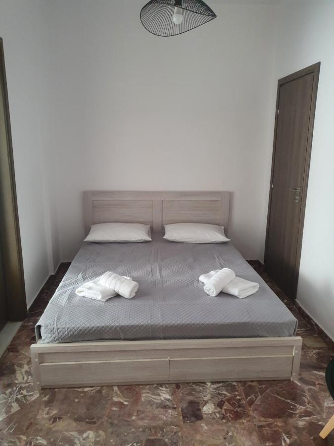 Callisto Room 2 Ermoupoli Bagian luar foto