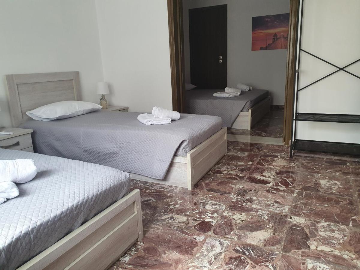 Callisto Room 2 Ermoupoli Bagian luar foto